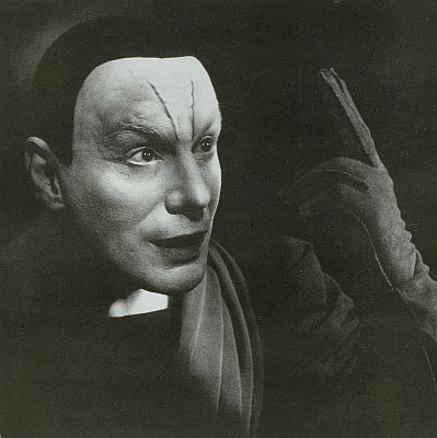 Gustaf Grndgens als Mephisto in Goethes "Faust"; Quelle: Deutsche Fotothek, (file: df_hauptkatalog_0158526); Eigentümer / Copyright SLUB Dresden/Deutsche Fotothek; Foto: Clausen; Quelle: www.deutschefotothek.de; Genehmigung zur Verffentlichung: 30.03.2017