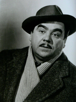 Walter Richter als Osvaldo Curtis in dem Film "Die Venus vom Tivoli" (1953); Quelle: www.cyranos.ch bzw. Archiv "Praesens-Film AG, Zürich", mit freundlicher Genehmigung von Peter Gassmann (Praesens-Film AG, Zürich); Copyright Praesens-Film AG