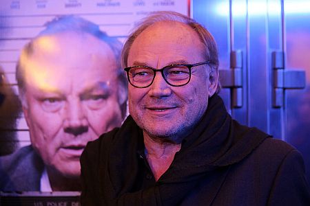 Hauptdarsteller Klaus Maria Brandauer bei der Premiere von "Der Fall Wilhelm Reich" anlässlich der Viennale 2012 (Gartenbaukino); Quelle: Wikimedia Commons; Urheber: Manfred Werner  Tsui;  Lizenz CC-BY-SA 3.0