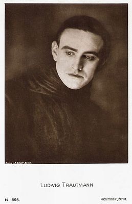 Ludwig Trautmann vor 1929; Urheber: Alexander Binder (18881929); Quelle: filmstarpostcards.blogspot.com; Photochemie-Karte Nr. K 1586; Lizenz: gemeinfrei