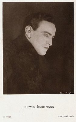Ludwig Trautmann vor 1929; Urheber: Alexander Binder (18881929); Quelle: filmstarpostcards.blogspot.com; Photochemie-Karte Nr. K 1595; Lizenz: gemeinfrei