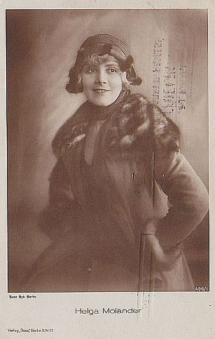 Helga Molander ca. 1920 auf einer Fotografie von Suse Byk (18841943); Quelle: Wikimedia Commons; Lizenz: gemeinfrei