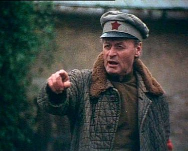 Helmuth Lohner als Franz Tunda in "Die Flucht ohne Ende" (1985); mit freundlicher Genehmigung von Pidax-Film, welche die Produktion am 01.07.2011 auf DVD herausbrachte.