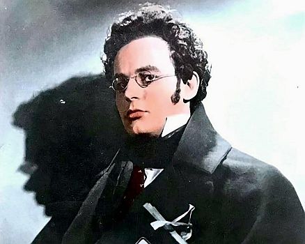 "Franz Schubert": Szenenfoto mit Heinrich Schweiger als Komponist Franz Schubert; mit freundlicher Genehmigung von "Pidax Film", welche die Produktionen am 10. Juli 2025 auf DVD herausbrachte