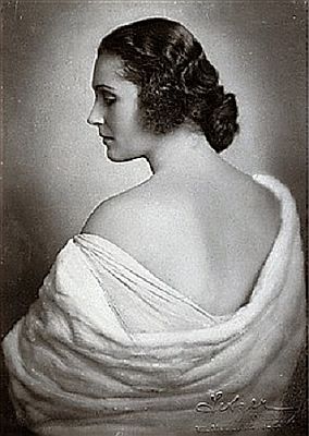 Nora Gregor, 1924 fotografiert von Franz Xaver Setzer (1886-1939): Quelle: Wikimedia Commons; Lizenz: gemeinfrei