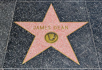 "Stern" auf dem "Hollywood Walk of Fame" fr james Dean; Copyright/Urheber: Dietmar Rabich; Lizenz: CC BY-SA 4.0 Deed