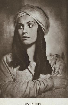 Maria Fein ca. 1919 als Rebekka in "Jaákobs Traum" von Richard Beer-Hofmann; Urheber: Atelier Oertel, Berlin (Inh. Eduard Oertel, 1854–1933); 