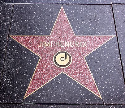 "Stern" f�r Jimi Hendrix auf dem "Hollywood Walk of Fame"; Urheber des Fotos: Gorodilova; Lizenz: CC BY-SA 3.0; Quelle: Wikimedia Commons
