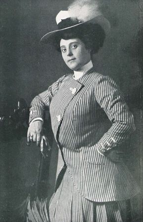 Olga Limburg 1908; Urheber: Unbekannter Fotograf der Epoche; Quelle: Zeitschrift "Berliner Leben" (1908, Heft 09) bzw. Wikipedia