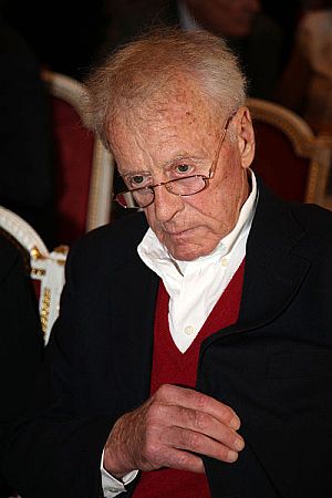 Helmuth Lohner im Juni 2013; Urheber: Franz Johann Morgenbesser; Lizenz: CC BY-SA 2.0; Quelle: Wikimedia Commons bzw. flickr.com