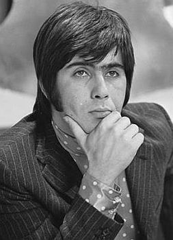 Abi Ofarim am 8. M�rz 1968 in der TV-Sendung "Fenklup" ("Fanclub") des niederl�ndischen Senders VARA; Urheber: A. Vente / A & F. van Geelen; Quelle: Wikimedia Commons (Ausschnitt des Originalfotos von "Beeld en Geluid Wiki"; Lizenz: CC BY-SA 3.0