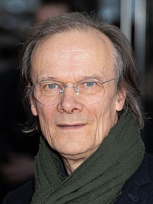 Edgar Selge Mitte Februar 2019 auf dem Empfang der "Hessischen Landesregierung" anlsslich der "Berlinale2019"; Urheber: Martin Kraft (photo.martinkraft.com); Lizenz: CC BY-SA 4.0; Quelle: Wikimedia Commons