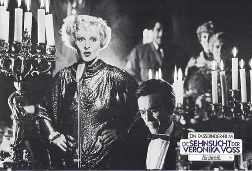 Filmplakat: Die Sehnsucht der Veronika Voss; Foto mit freundlicher Genehmigung von Einhorn-Film; Copyright Einhorn-Film/Weltlichtspiele Kino GmbH