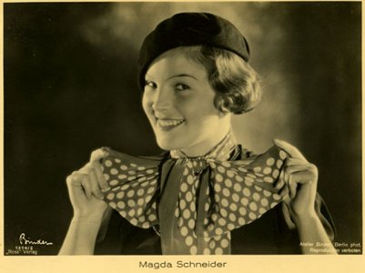 Magda Schneider auf einer Fotografie von Alexander Binder (18881929); Quelle: www.cyranos.ch