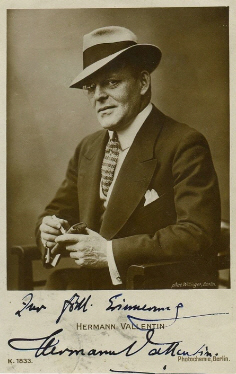 Hermann Vallentin fotografiert von Wilhelm Willinger (1879 – 1943); Quelle: www.cyranos.ch