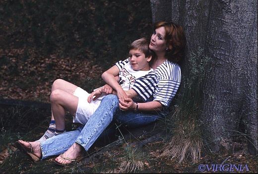 Doris Kunstmann in den 1980er Jahren mit Sohn Marc; Copyright Virginia Shue