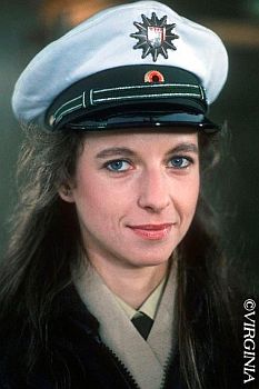 Mareike Carrière als Polizeiobermeisterin Ellen Wegener in "Großstadtrevier"; Copyright Virginia Shue