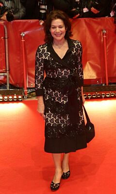 Hannelore Elsner bei der Eröffnung der Berlinale 2006; Foto mit freundlicher Genehmigung von Bodo Petermann; Copyright Bodo Petermann, BP PHOTO (www.bpphoto.de)