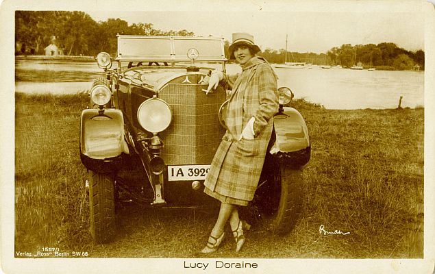 Lucy Doraine vor 1929; Urheber: Alexander Binder (1888929); Quelle: virtual-history.com; Ross-Karte 1557/1; Lizenz: gemeinfrei