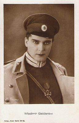 Wladimir Gaidarow ca. 1927/28; Urheber: Alexander Binder (18881929); Ross-Karte Nr. 1412/1; Quelle: filmstarpostcards.blogspot.com; Lizenz: gemeinfrei