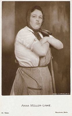 Anna Mller-Lincke vor 1929; Urheber: Alexander Binder (18881929); Quelle: filmstarpostcards.blogspot.com; Photochemie-Karte Nr. 1544; Lizenz: gemeinfrei
