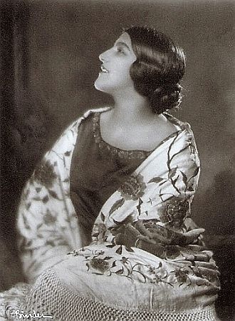 Ellen Richter vor 1929; Urheber: Alexander Binder (18881929): Quelle: Wikimedia Commons; Lizenz: gemeinfrei