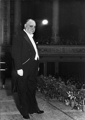 Beniamino Gigli ca. 1950; Foto mit freundlicher Genehmigung der �sterreichischen Nationalbibliothek (�NB); Urheber/Autor: Alfred Cermak; ��B/Wien / Alfred Cermak; Bildarchiv Austria (Inventarnummer CE 116/22)