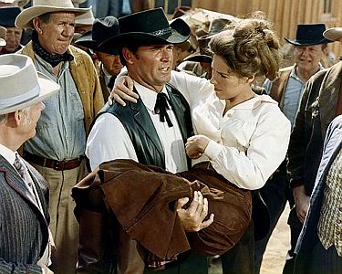 "Auch ein Sheriff braucht mal Hilfe": Szenenfoto mit James Garner als Sheriff Jason McCullough und Joan Hackett als Prudy Perkins; mit freundlicher Genehmigung von Pidax-Film, welche die Westernkomödie am 15. Oktober 2021 auf DVD herausbrachte.