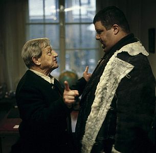 "Ein Unding der Liebe": Szenenfoto mit Erich Bar (r.) und Wolfried Lier; mit freundlicher Genehmigung von "Pidax Film", welche die Produktion am 17.05.2019 auf DVD herausbrachte.