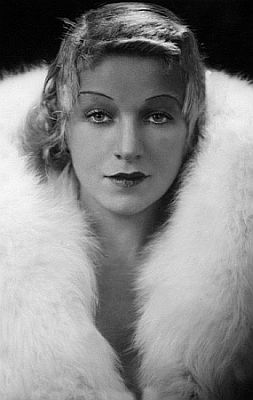 Gitta Alpr in den 1930er Jahren; Urheber: Gregory Harlip (?1945); Quelle: Wikimedia Commons; Lizenz: gemneinfrei