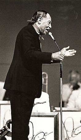 Duke Ellington whrend eines Konzerts 1973 in Mnchen; Urheber: Hans Bernhard (Schnobby); Lizenz: C-BY-SA-3.0; Quelle: Wikipedia bzw. Wikimedia Commons