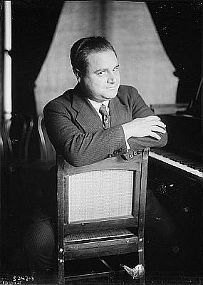 Beniamino Gigli (Datum ungenannt); dieses Foto ist Bestandteil der "George Grantham Bain collection" der US-amerikanischen Library of Congress,  abrufbar unter der digitalen&nbsp;ID ggbain.50486 in der Abteilung f�r Drucke und Fotografien. Gem�� der Bibliothek gibt es keine Copyright-Restriktionen.