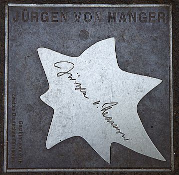 "Stern der Satire" fr Jrgen von Manger auf dem "Walk of Fame des Kabaretts" in Mainz Urheber/Copyright: Olaf Kosinsky; Lizenz: CC BY-SA 3.0 DE; Quelle: Wikimedia Commons