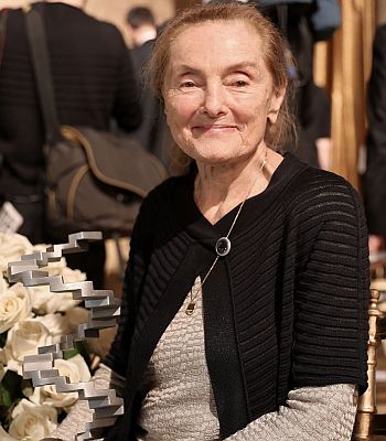 Erni Mangold�am 28.01.2015 bei der Vergabe des "�sterreichischen Filmpreises 2015" im Festsaal des "Wiener Rathauses"; Urheber: Manfred Werner���Tsui;  Lizenz: CC-BY-SA 3.0; Quelle: Wikimedia Commons (Ausschnitt des Originalfotos)