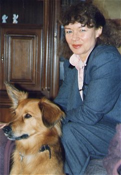 Marion Michael mit ihrem Hund Aiax; Copyright Marion Michael