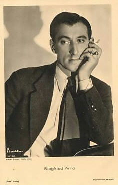Siegfried Arno vor 1929; Urheber bzw. Nutzungsrechtinhaber: Alexander Binder (1888  1929); Quelle: www.cyranos.ch