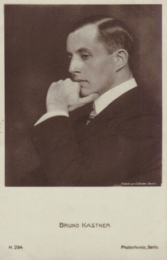 Bruno Kastner vor 1929; Urheber: Alexander Binder (18881929); Quelle: www.cyranos.ch; Lizenz: gemeinfrei