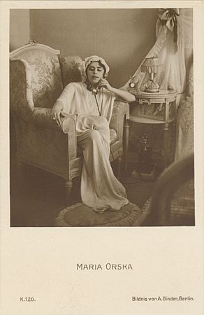 Maria Orska auf einem Foto (Photochemie-Karte K 120) von Alexander Binder (1888  1929); Quelle: www.cyranos.ch