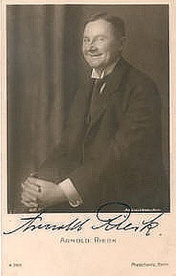 Arnold Rieck vor 1929; Urheber: Alexander Binder (18881929); Quelle: www.cyranos.ch; Photochemie-Karte Nr. 265; Lizenz: gemeinfrei