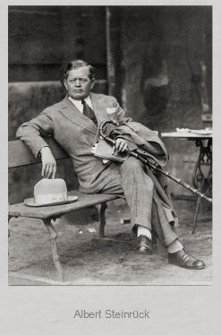 Albert Steinrck auf einer Fotografie von Sasha Stone (18951940); Quelle: www.cyranos.ch: lizenz: gemeinfrei